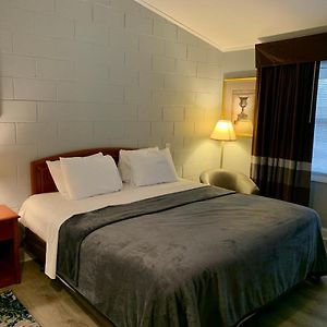 Hill Top Motel